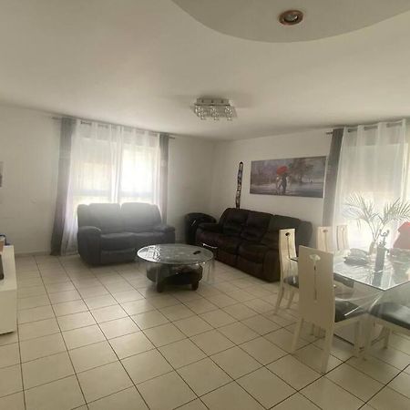 Appartement דופלקס משפחתי בשכונת מנחם בגין à Ramla Extérieur photo